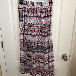 cute aztec maxi skirt!